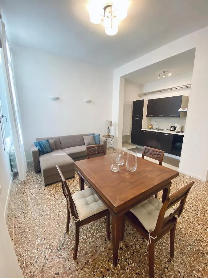 Esclusivo Appartamento A Rialto Venecia Apartamento
