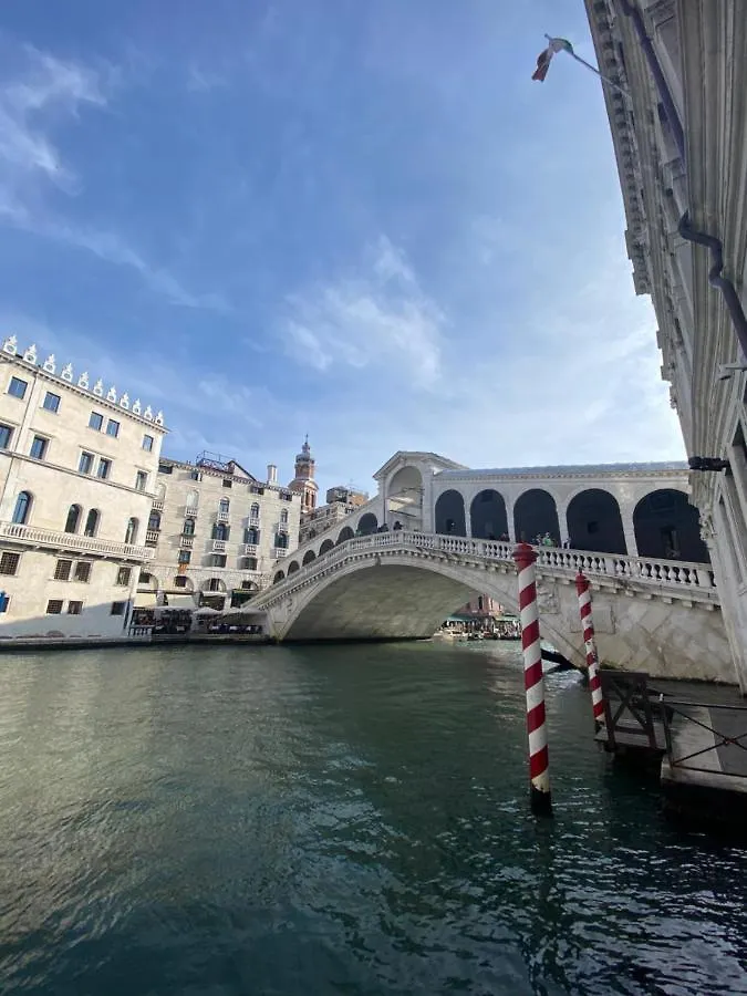 Esclusivo Appartamento A Rialto Venecia