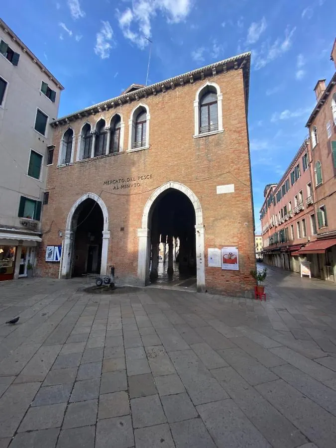 Esclusivo Appartamento A Rialto Венеция Апартаменты